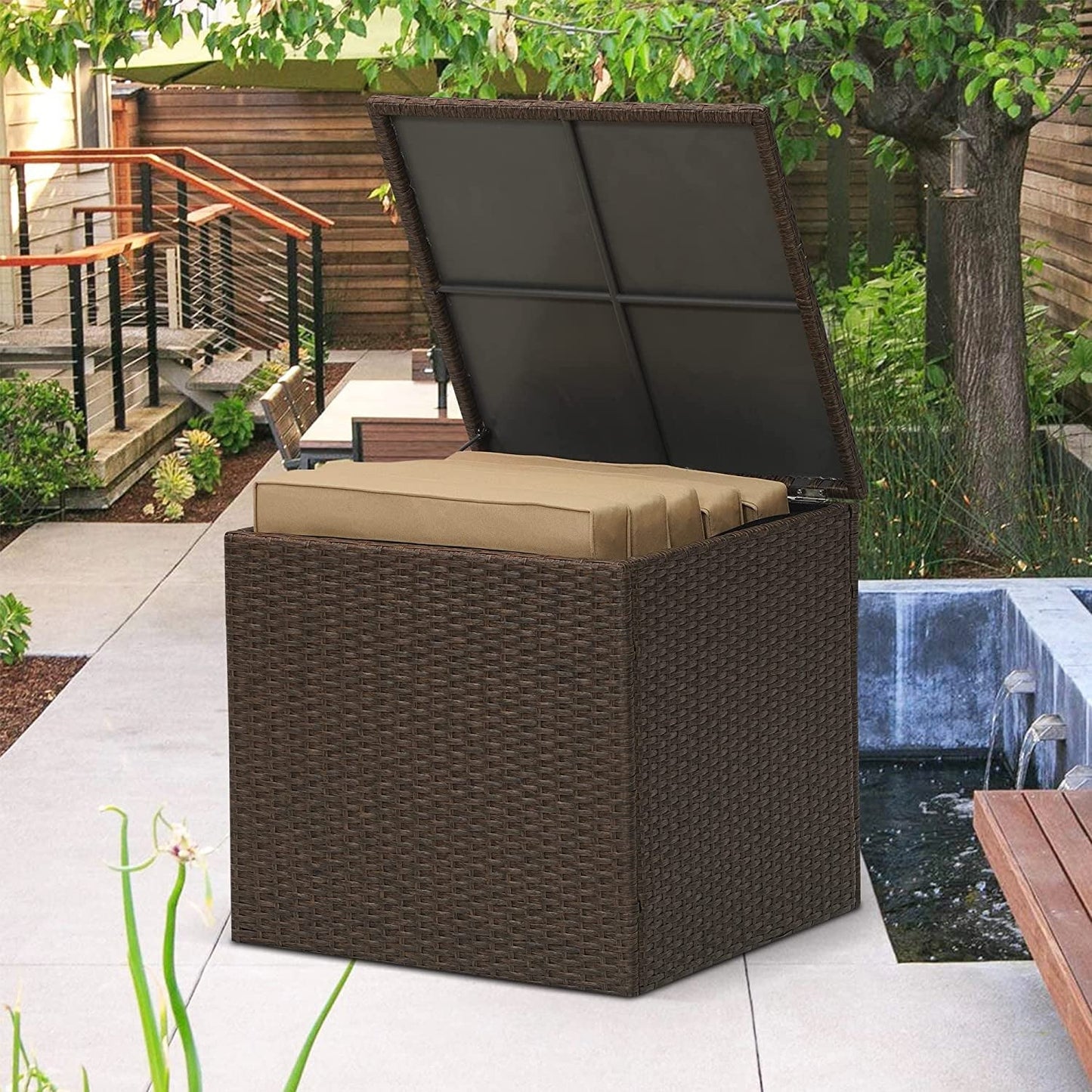 Sunvivi Outdoor/Indoor Wicker Storage Box, Rattan Bin Deck Box for Cushions, Tools and Toys Brown for Garden, Beach, Balcony and Poolside